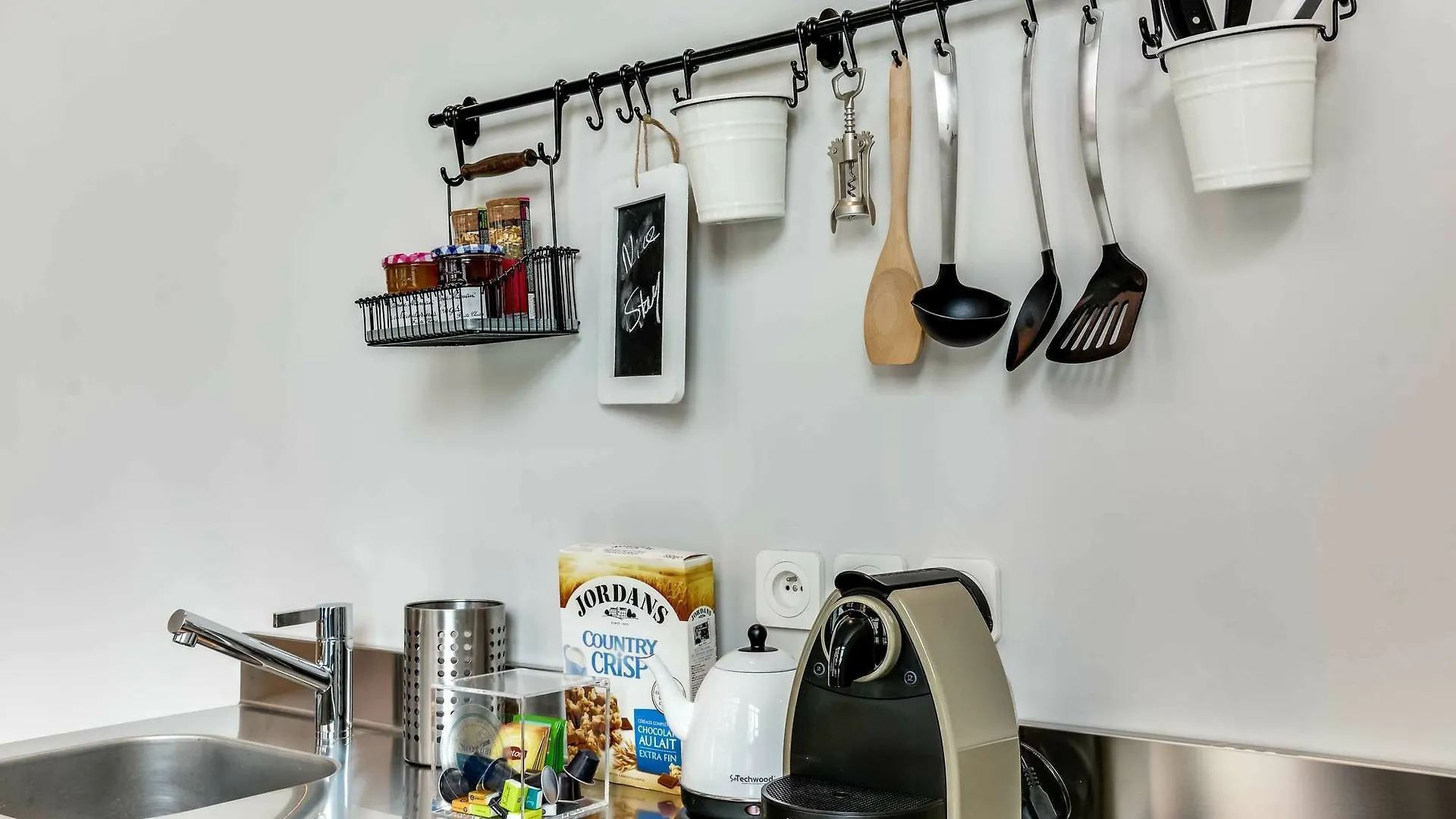 *** Hotel Sweet Inn Apartments - Brune Paris France