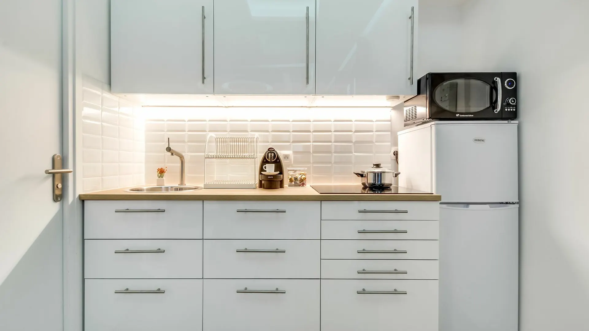 Sweet Inn Apartments - Brune Paris 3*,  France